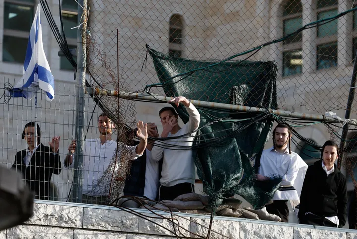 Israeli violence in West Bank continues as illegal settlers torch Palestinian homes, vehicles