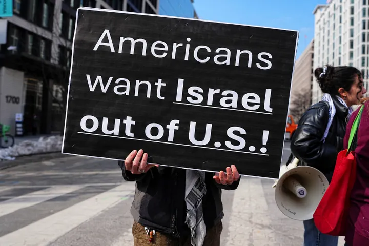 Trump keeps the Iran door open, and Netanyahu can’t close it